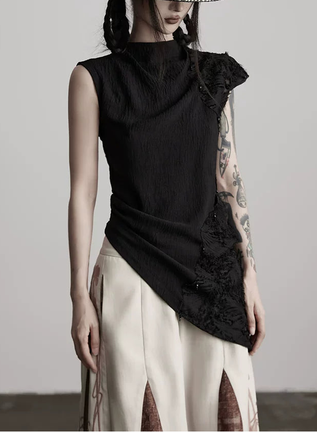 asymmetry T-shirt